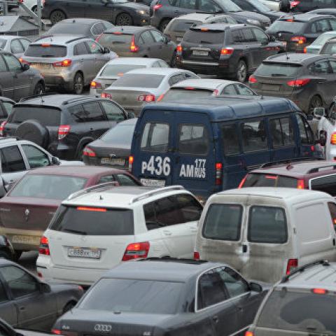 Власти Симферополя: пробки в городе появились по трем причинам